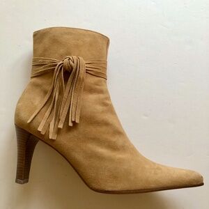 Fringed Tan Booties by Antonio Melani 7.5
